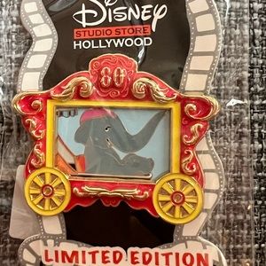 🖤2 for $63🖤 Disney Mrs Jumbo LE 400 80th anniversary Pin